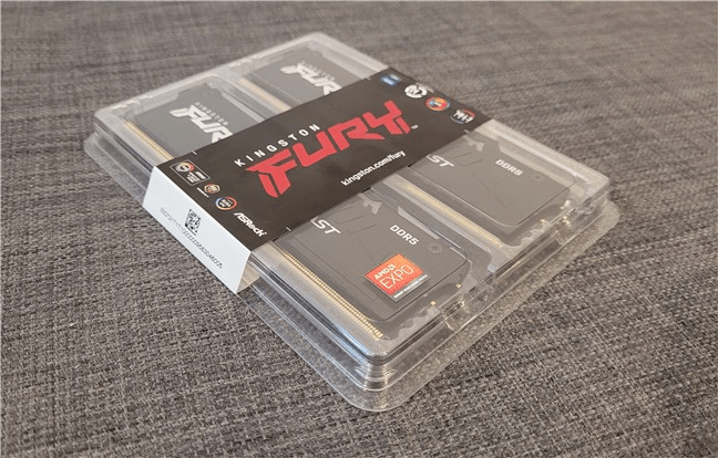 Un kit de memoria DDR5 compatible con AMD EXPO